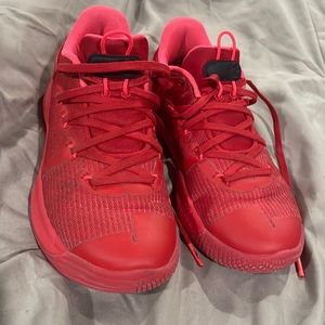 Under Armour Steph Curry 6 Red shoes